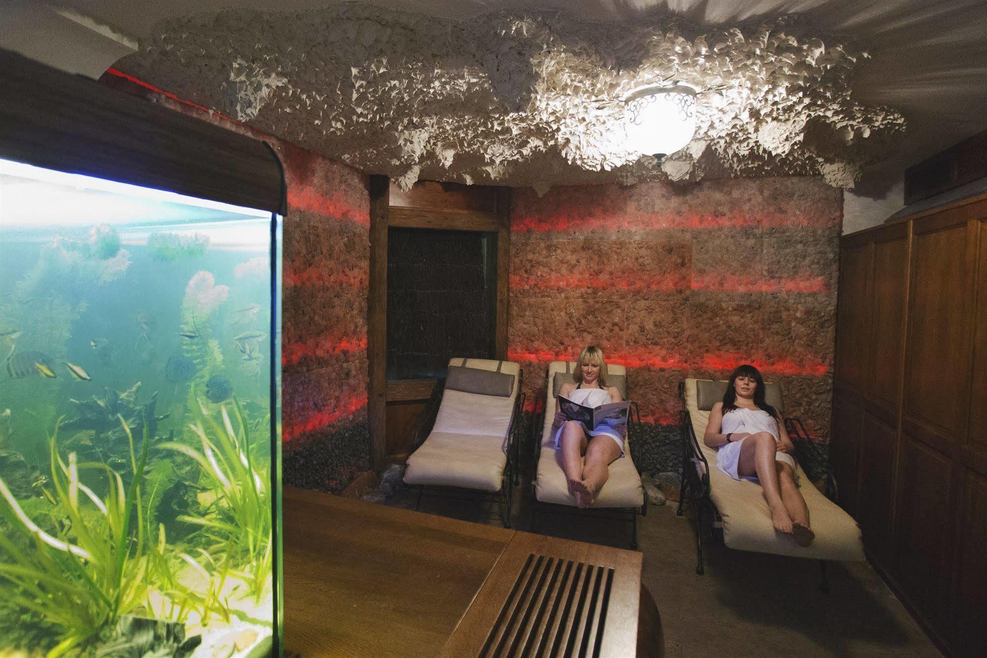 Hotel I Restauracja "Pod Orlem" Kartuzy Exteriér fotografie